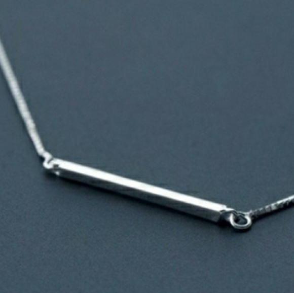 925 Sterling Silver Minimalist Bar Necklace - Picture 4 of 5